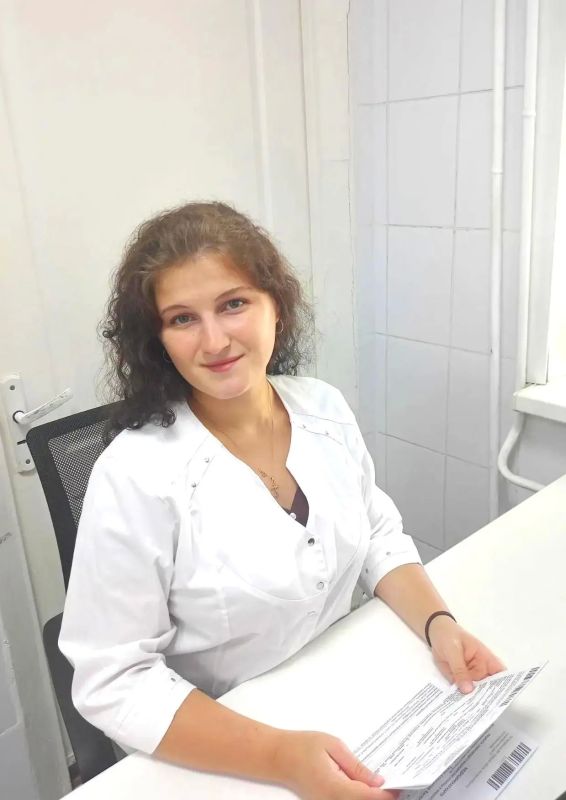 Стала родной с первых дней для жителей Березнеговатки Добринского округа молодая фельдшер